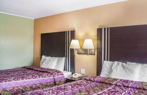 Amherst Hotel | Amherst Inn & Suites