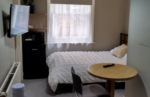 Reading Hotel | Amherst Reading