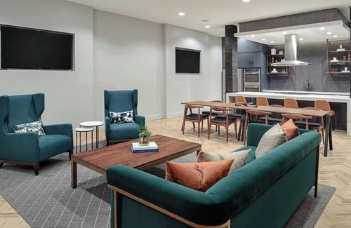 Addison Condo | AMLI Addison