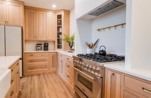 Valois House | Among the Oaks: Newly built Luxury home with game room, wooded setting overlooking Seneca lake