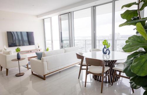 Singer Island Apartment | Amrit Ocean Resort