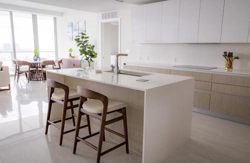 Singer Island Apartment | Amrit Ocean Resort