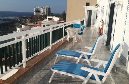 Punta del Hidalgo Apartment | An apartment by the sea with views and much more