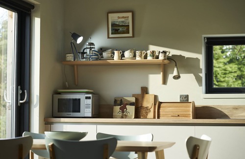 Cairndow Cottage | An Airigh is a brand New Eco Home beside Loch Fyne