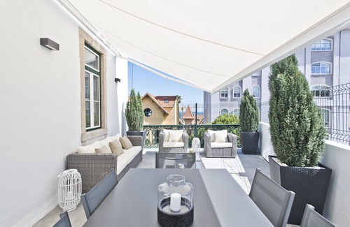 Cascais Apartment | An apartment with an amazing terrace