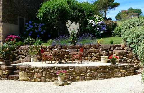 Saint-Laurent-la-Vallee House | An attractive, comfortable converted barn close to the sites of the Dordogne