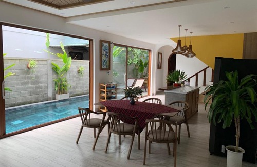 Cam An House | An Bang Rainbow Beach House