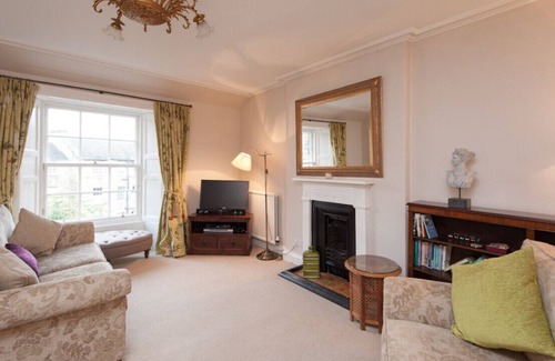 New Town Apartment | An elegant and spacious two-bedroom apartment. Sleeps 4.