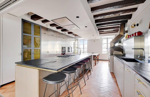 Bercy House | An Opulent and Exquisite 6-BR/6BA with House manager & Serviced in Bastille