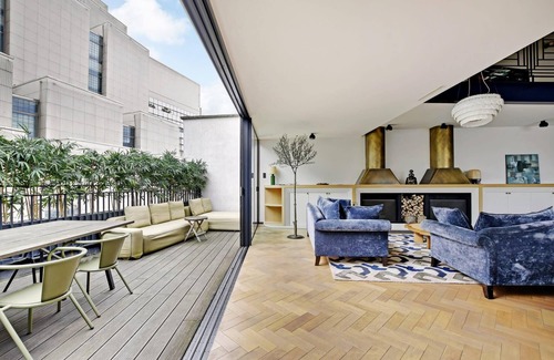 Bercy House | An Opulent and Exquisite 6-BR/6BA with House manager & Serviced in Bastille