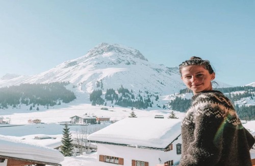 Lech am Arlberg Apartment | AN ULTRA LUXURIOUS & STYLISH APARTMENT CLOSE TO SKI LIFT WITH SPA