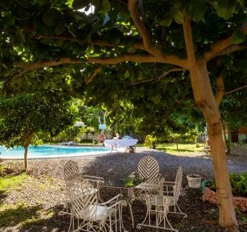 Danao Hotel | Ana-as Apartelle (GGL)