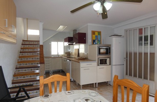 Molinell Ski Chalet | Anacasa Bassetes Playa San Fernando CA550