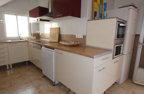 Molinell Ski Chalet | Anacasa Bassetes Playa San Fernando CA550