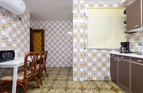 Salou City Centre Apartment | ANAGABU 5H Apartment - Only families