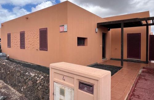 La Oliva House | Anahi Homes Corralejo -Villa Dracaena 4