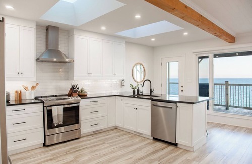 Wainfleet House | Anchor Bay Beach House