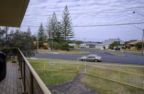 Tuncurry Apartment | Anchorage 7 - Close by to the Rockpool!
