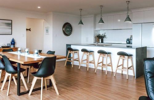 Bicheno House | Anchored@Bicheno - Ohmyview!