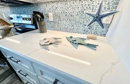Port O Connor House | ANCHORS AWEIGH Larry's Harbor POC GUESTS LOVE