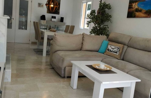 Poblado Sancti Petri Ski Chalet | Andalusian villa near the beach (about 200m)