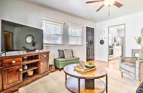 Anderson Cottage | Anderson Bungalow Near University + Downtown!