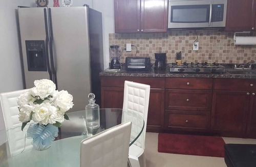 Hialeah Apartment | ANDY RESORT GATEWAYS SUITE BY ANDY RESORT.Iinc