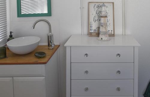 Colchester House | Angie's Beachside House