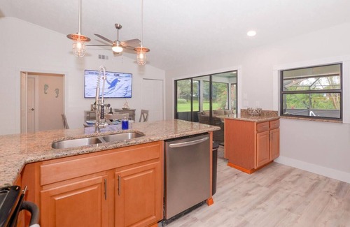 Jensen Beach House | Angler’s Crest Pool House in Jensen Beach