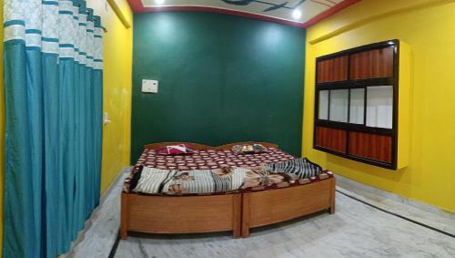 Naini Hotel | Anita Royal palace and lodge