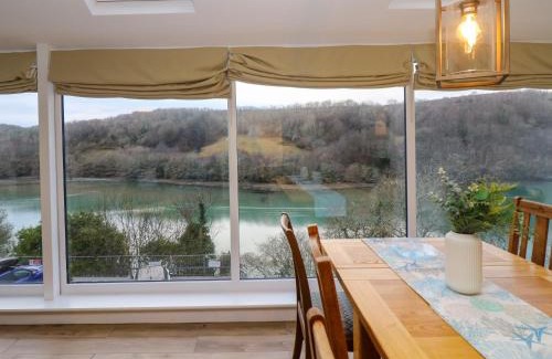 Looe House | Anjoma