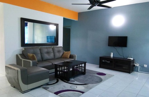 Banting Apartment | Anjung Apartment 3BR 1