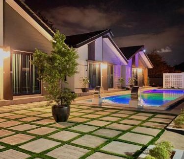 Kuala Terengganu Ski Chalet | Anjung Barakah Chalet