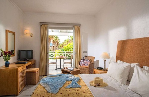Anissaras Resort | Annabelle Beach Resort