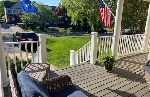 Annapolis House | Annapolis gem with beautiful outdoor dining! Near U.S. Naval Academy