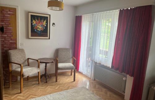 Leukerbad Apartment | annelisestudio