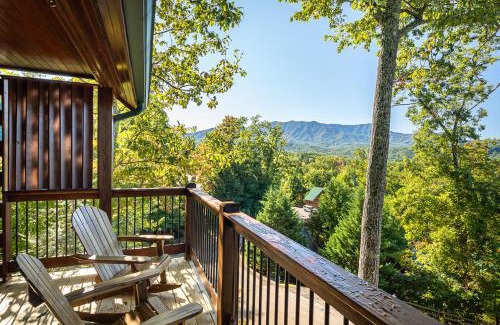 Black Bear Falls House | Another Day in Bearadise By Stony Brook Cabins