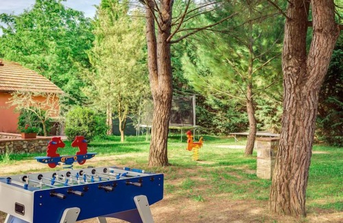 Poggiarello House | Antico Borgo S. Lorenzo Granaio by Interhome