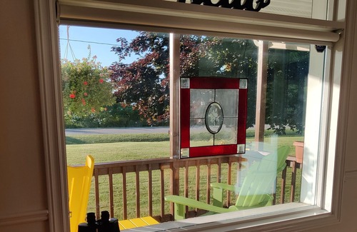 Thamesville Cottage | Antrim Cottage, Lake Erie: The essence of a house is the friends who frequent it