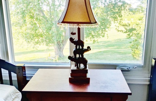 Thamesville Cottage | Antrim Cottage, Lake Erie: The essence of a house is the friends who frequent it