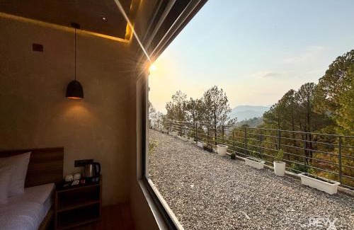 Lansdowne Hotel | Anupraas Resort