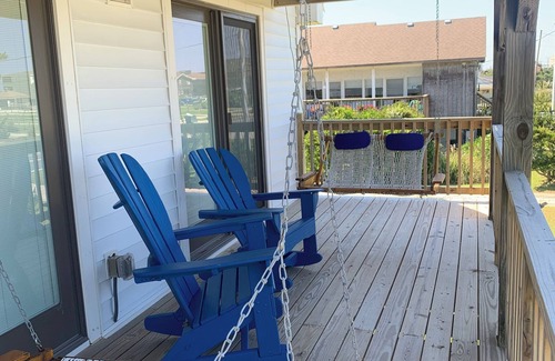 South Nags Head Cottage | "Any Excuse" - great cottage, great views, great beach access, great get away
