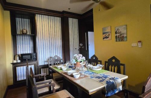 Nong Chaeng Apartment | AoNang BeachFront Poolvila Krabi
