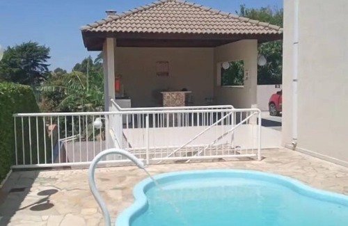 Serra Negra Apartment | Apê TOP Serra Negra - Apê Rosalinda. Swimming pool, barbecue, complete!