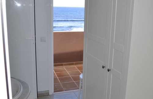 Punta del Hidalgo Apartment | Apartment directly on the sea with a fantastic view in Punta del Hidalgo