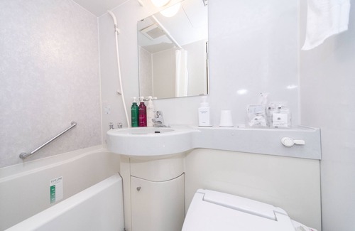 Nishi Hotel | APA Hotel Osaka Higobashi Ekimae