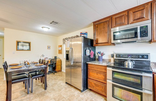 Apache Junction House | Apache Junction Home w/Covered Deck + Grill