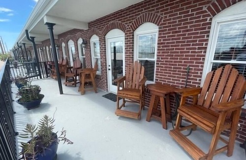 Historic Downtown Apalachicola House | Apalachicola Getaway on Water Street