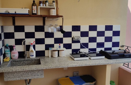 Paduledda Apartment | Apartment 'Sa Suttea Il Mirto' with Sea View, Wi-Fi and Air Conditioning