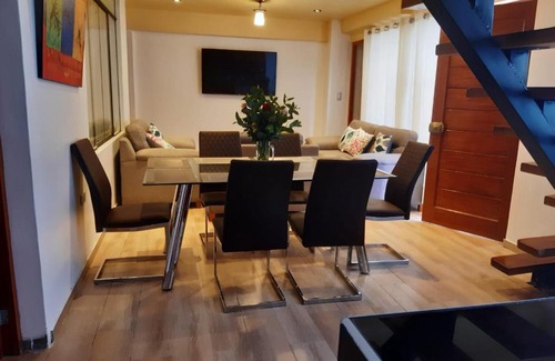Primero de Mayo Apartment | Apartament 11 people full fourniture with private bathrooms and transport encluded